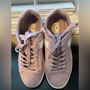 Pony Classic Low women’s 7 lavender color suede leather upper